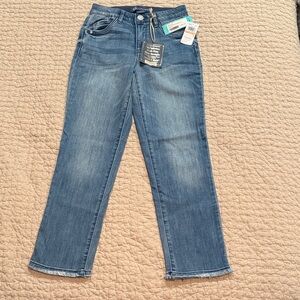 Democracy Ab Solution Slim Straight Leg  Jeans